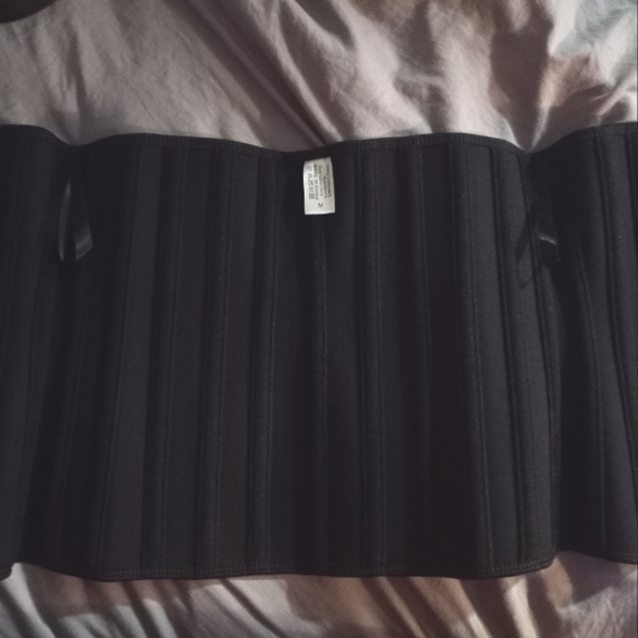 25 steel boned waist trainer - Picture 5 of 5